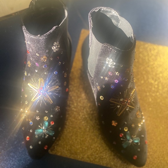 BETSEY JOHNSON LMTD STAR BEJEWELED ANKLE Boots - Picture 6 of 14